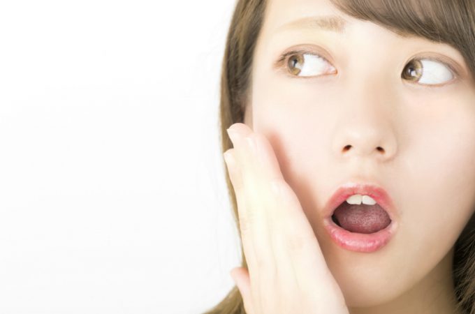 何度も繰り返す「顎ニキビ」!原因と治し方について徹底解説